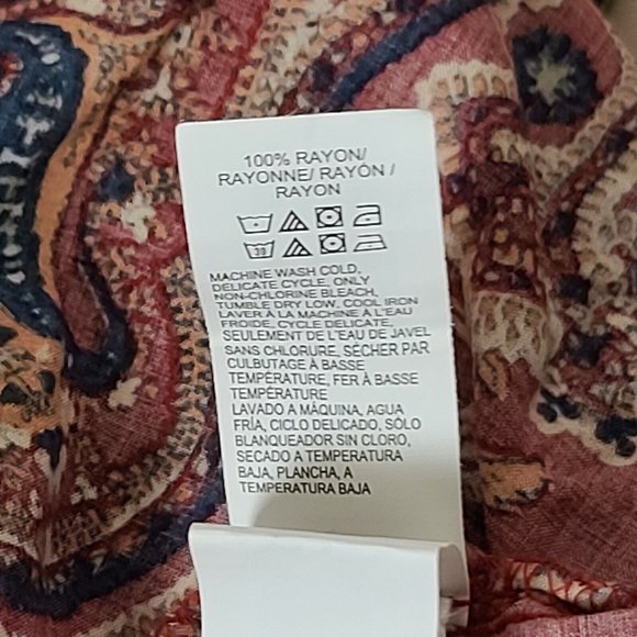 LUCKY BRAND Live in Love Button Down Top Sz S Round Neck Red Floral Long Slv EUC - Picture 6 of 6